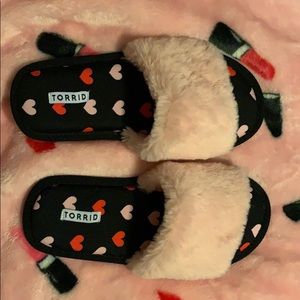 Torrid heart slippers